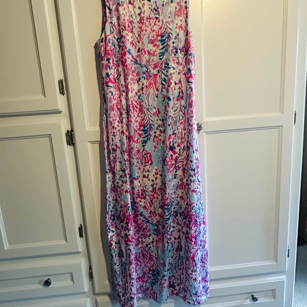Floral Sleeveless Maxi Dress
